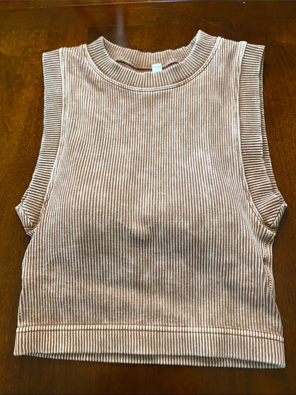 Ribbed Cropped Tank Top in Tan
